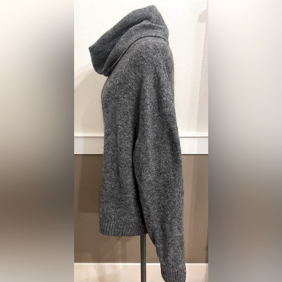 H&M Draped Cowl Neck Sweater Wool Blend Sz M Charcoal Gray Dropped Shoulders - Picture 5 of 7